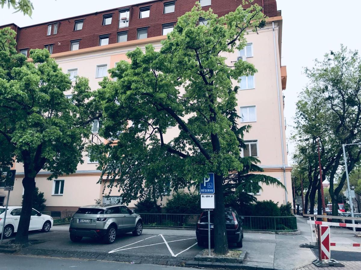 Prikopova 2 Apartman Братислава Екстериор снимка